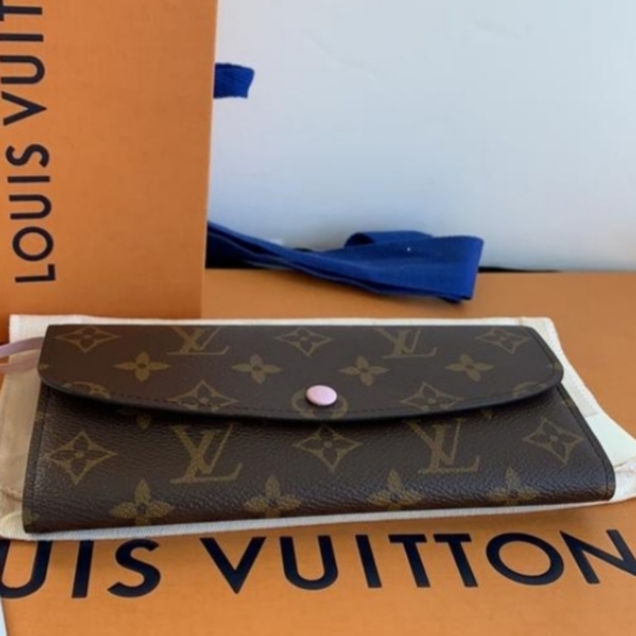 Rose Emilie Wallet - Picture 6 of 8